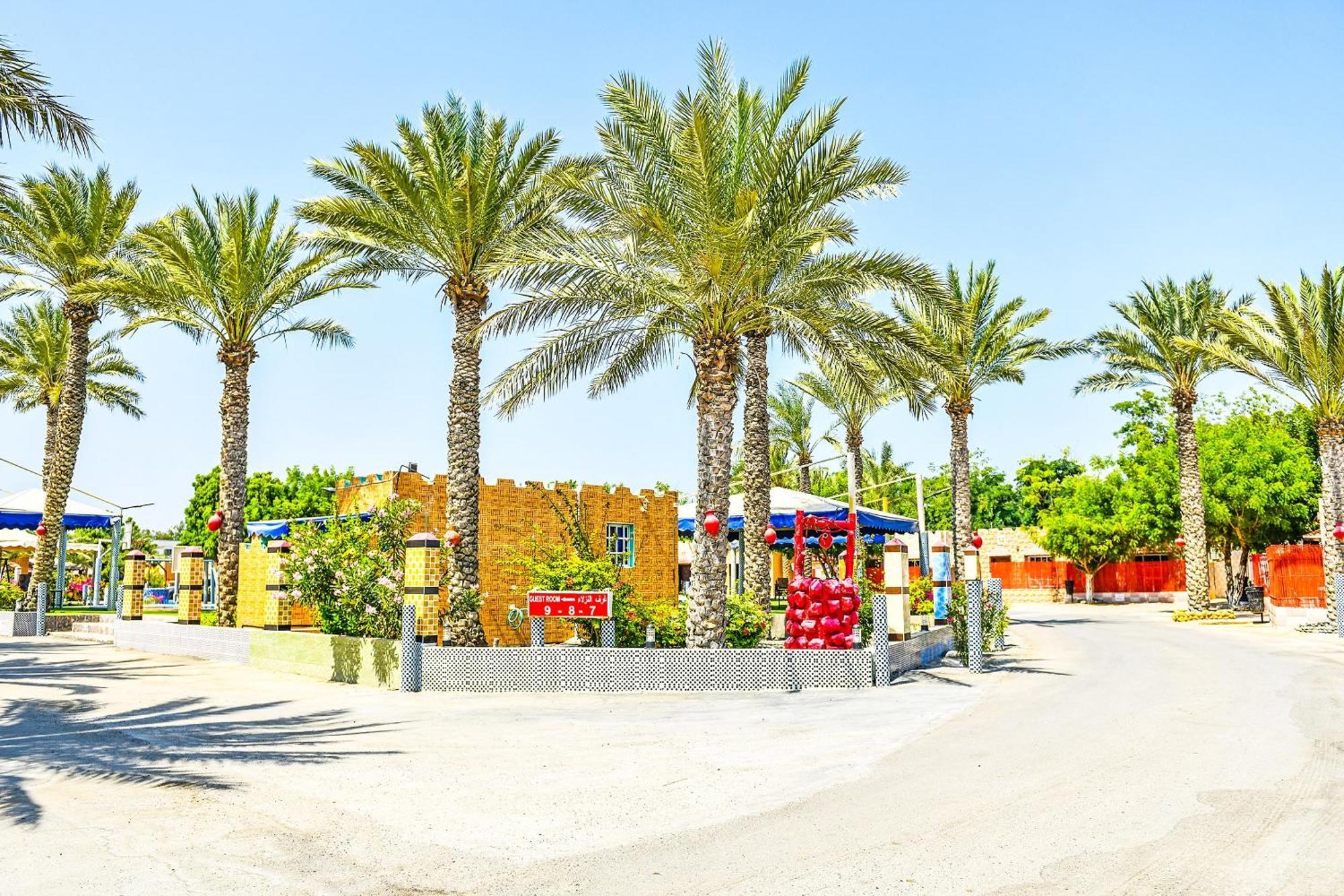 Oyo 138 Gulf Sand Motel Барка Экстерьер фото