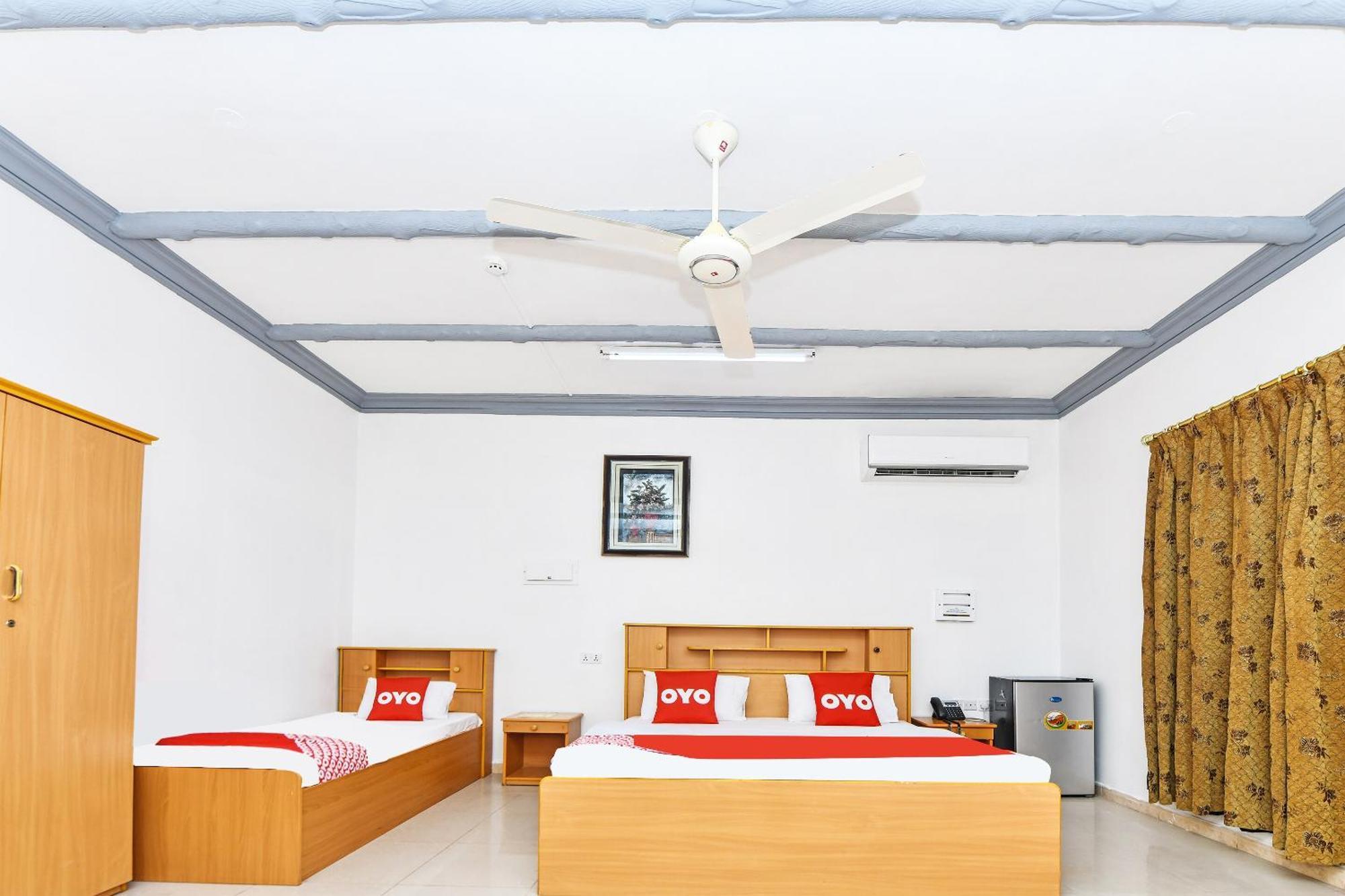 Oyo 138 Gulf Sand Motel Барка Экстерьер фото