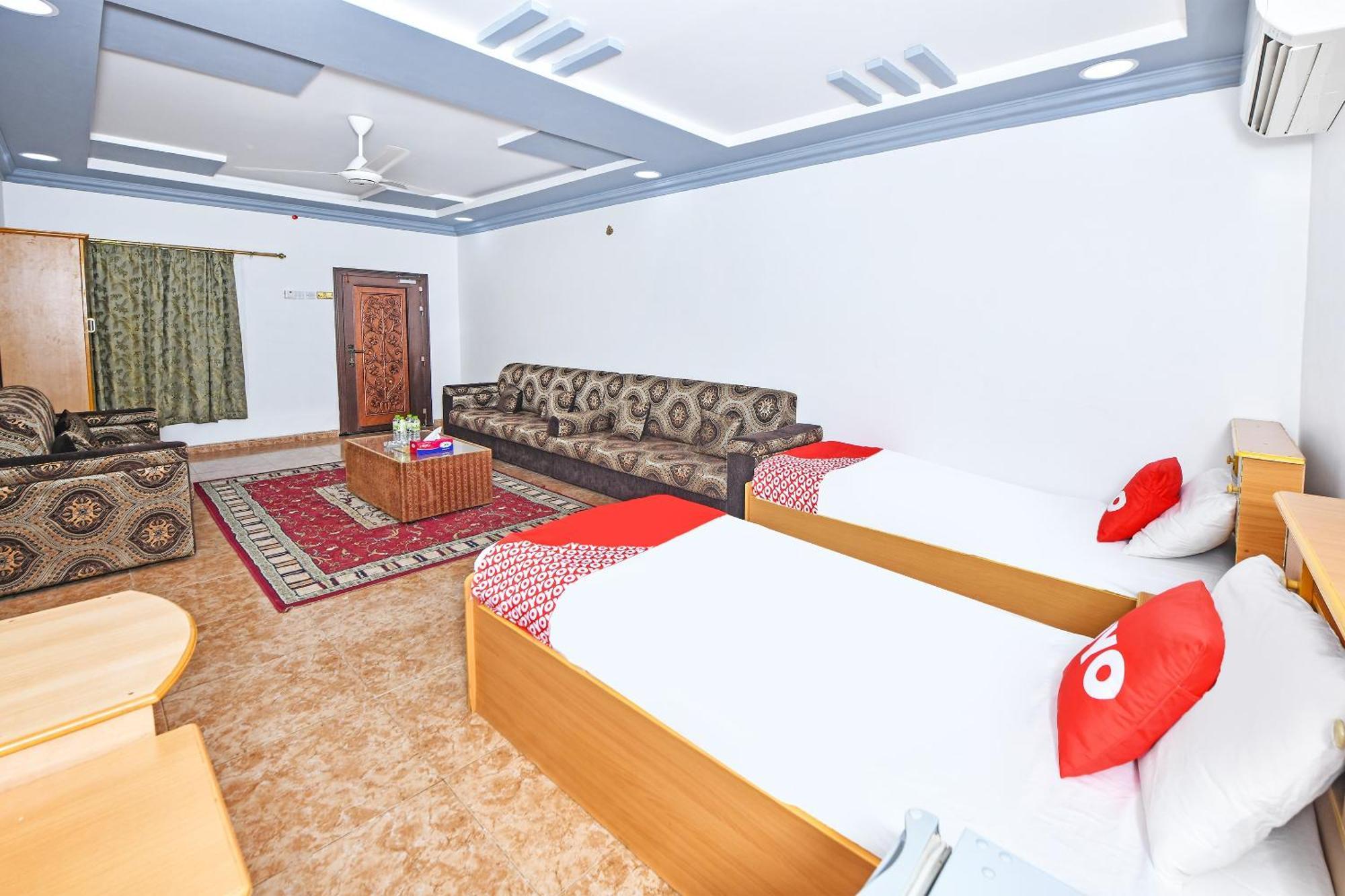 Oyo 138 Gulf Sand Motel Барка Экстерьер фото
