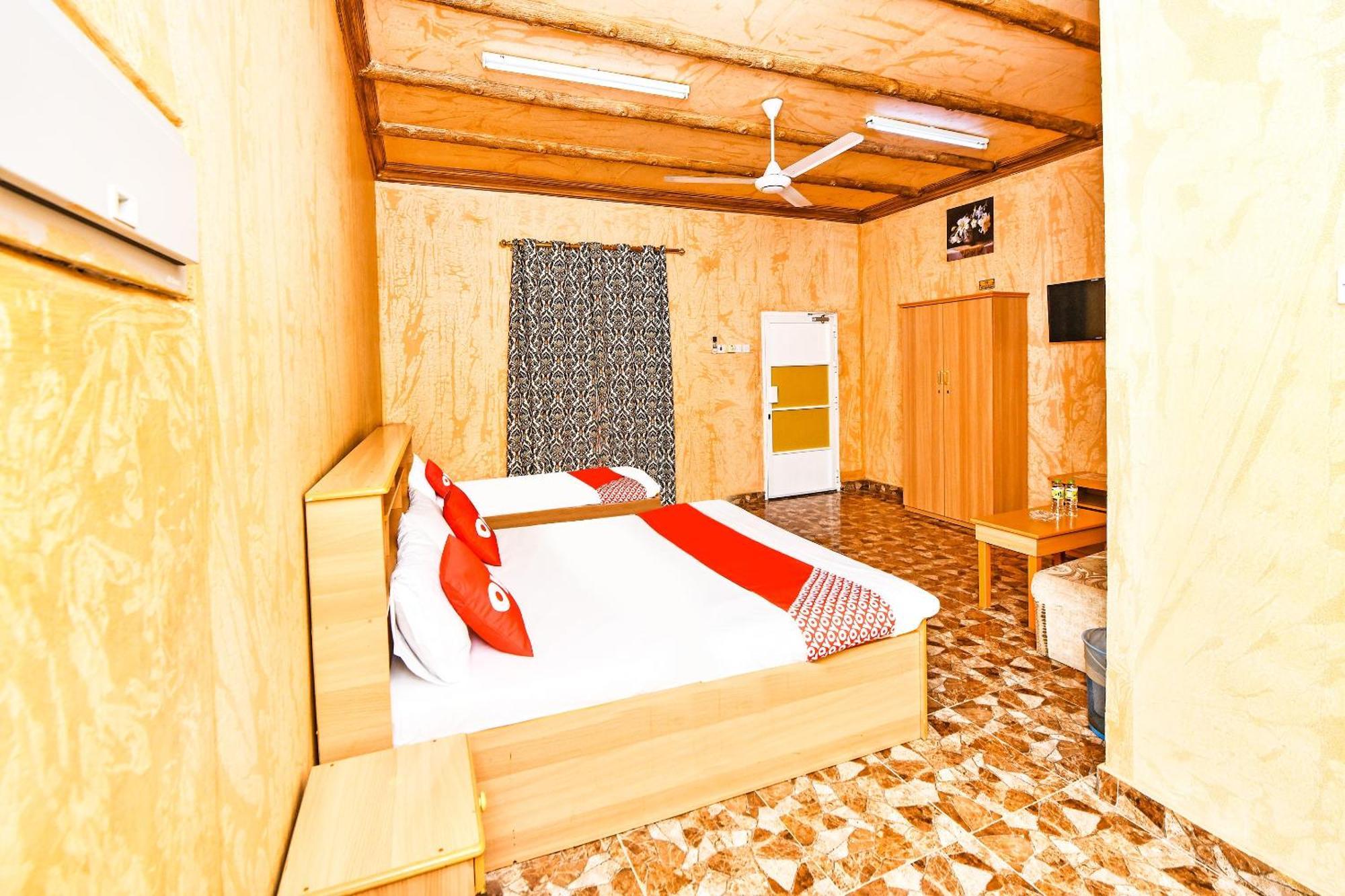 Oyo 138 Gulf Sand Motel Барка Экстерьер фото